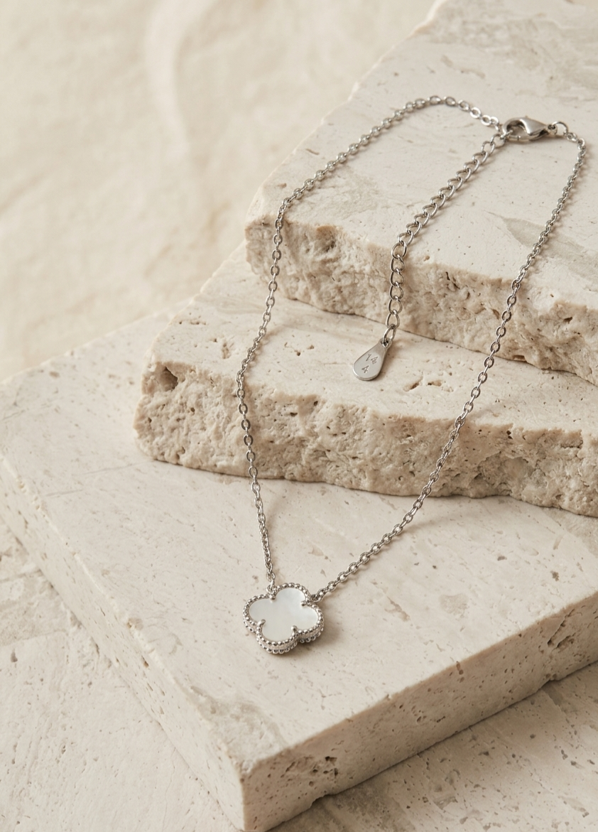 The Serene Clover Necklace