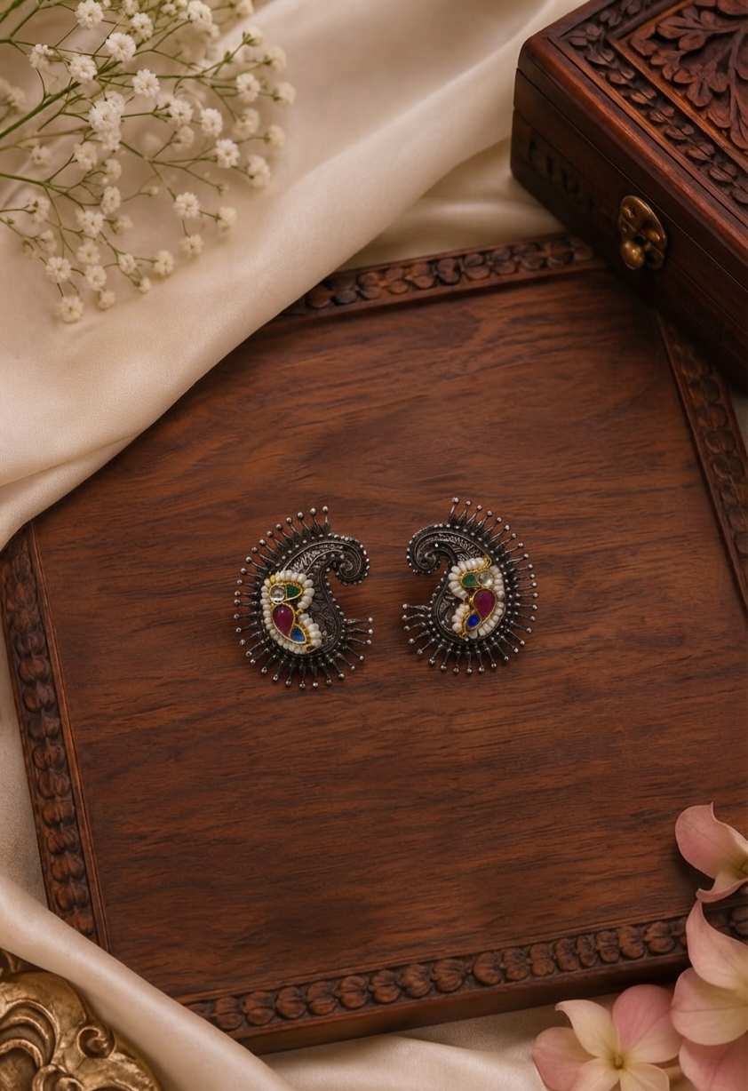 Paisley Kundan Studs