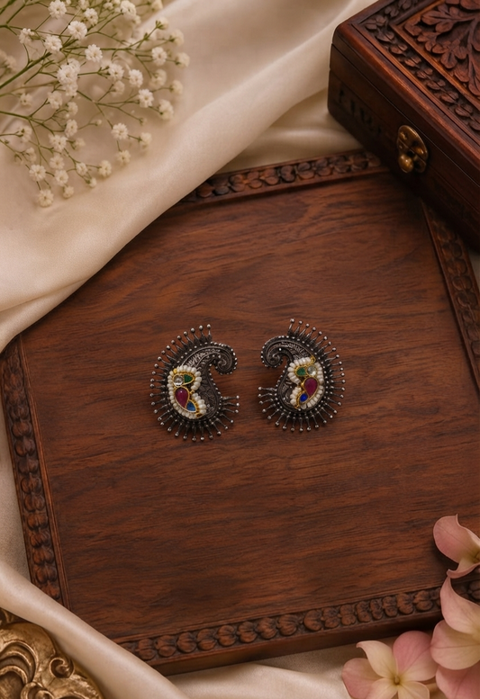 Paisley Kundan Studs