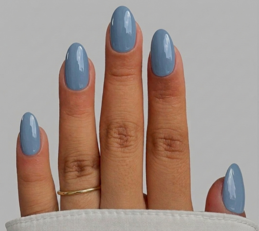 GLOSSY BABY BLUE