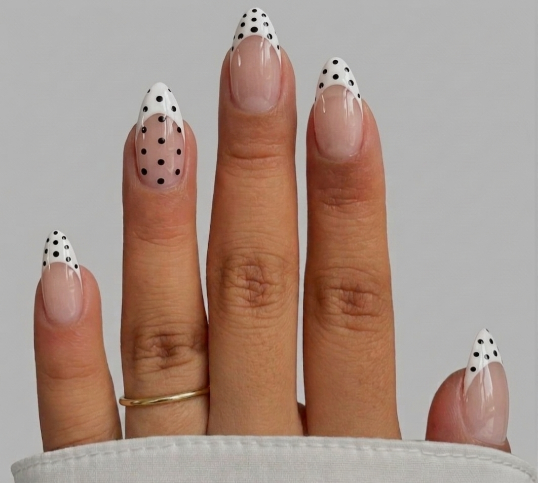 POLKA CHIC