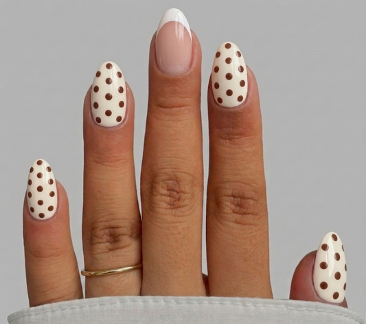CLASSIC MOCHA POLKA DOT