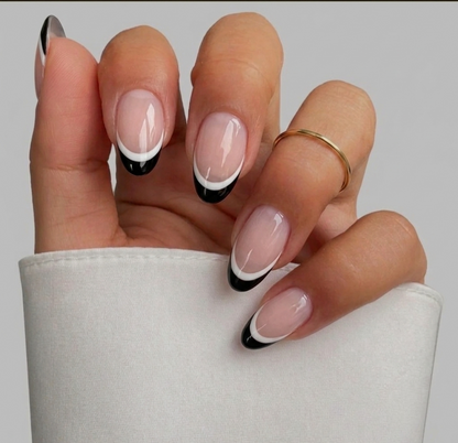 MONOCHROME CURVE FRENCH